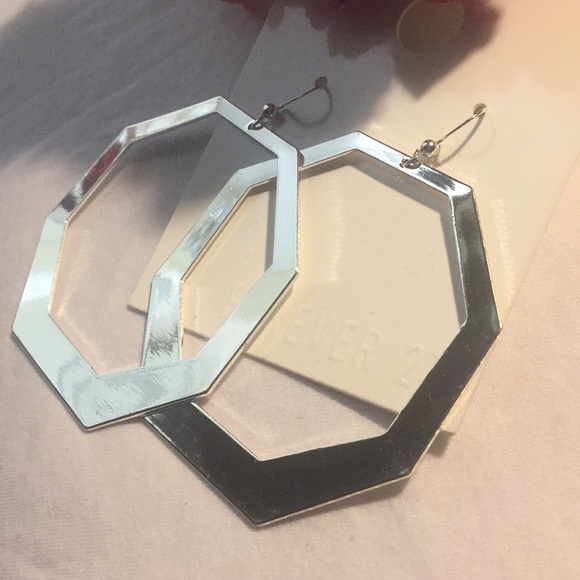 NWT Forever21 Silvertone Large Hoop Earrings - Picture 5 of 5